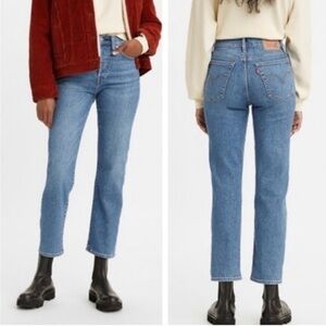 Levi’s Wedgie Straight Denim Jeans Love Is In The Air Medium Wash Size 32x28